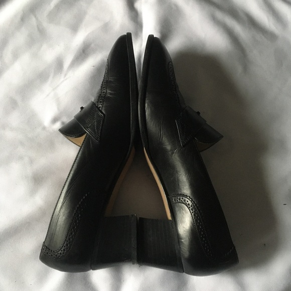 Bally | Vintage 80s City Walker Spectator Heel - Picture 7 of 12